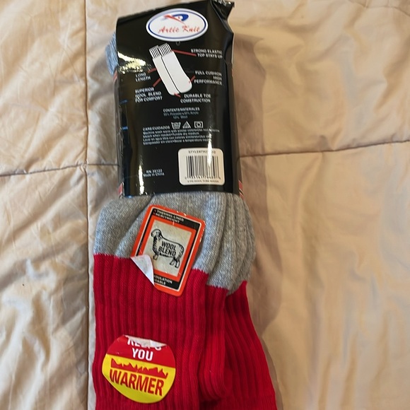 Wool blend socks - Picture 2 of 2